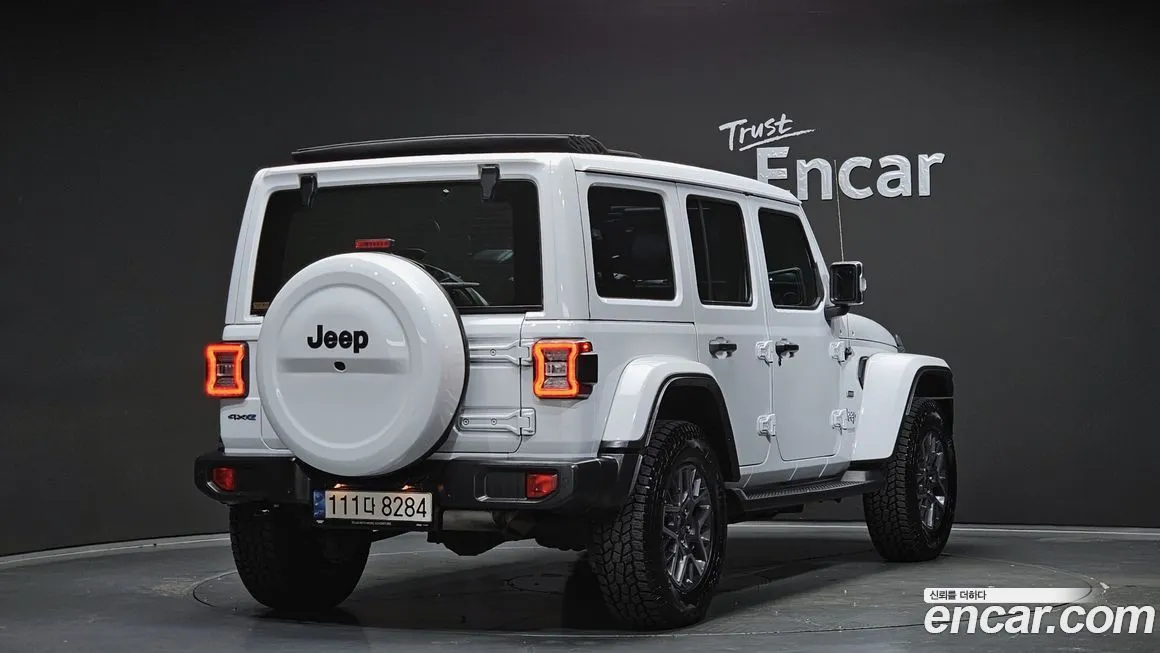Jeep Wrangler — фото 2