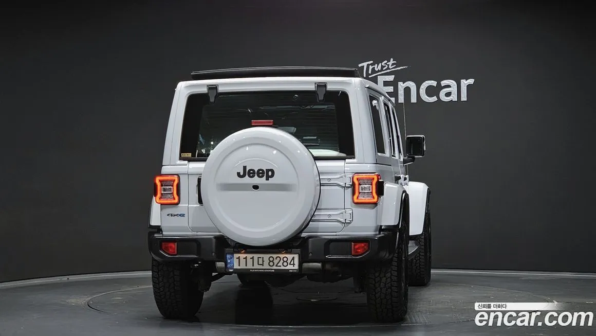 Jeep Wrangler — фото 4