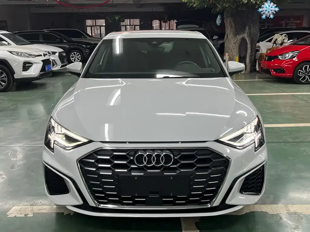 Audi A3 2021 из CN, фото 2