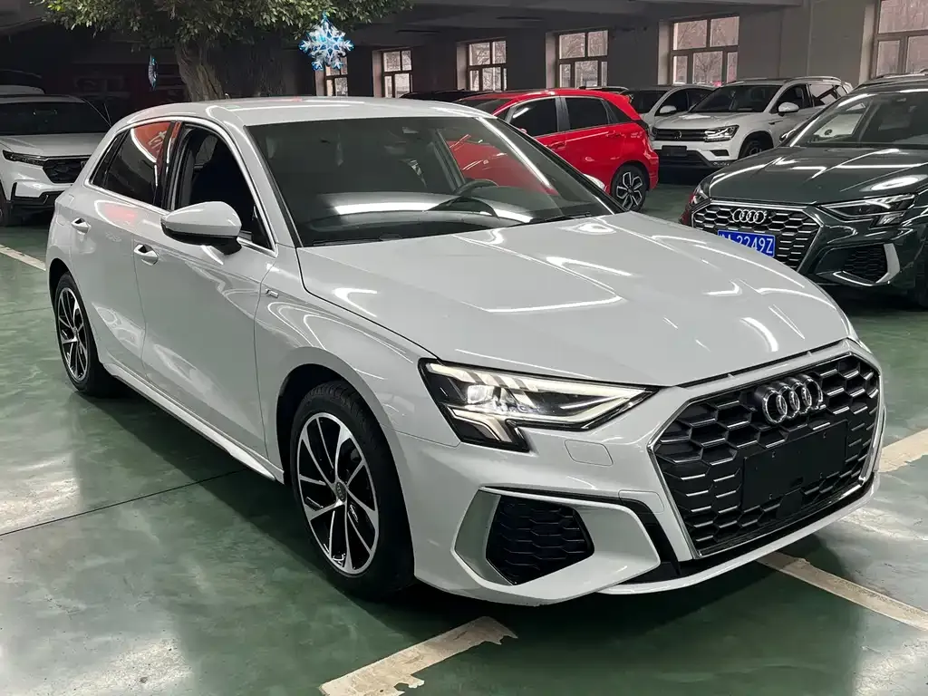 Audi A3 2021 из CN, фото 3