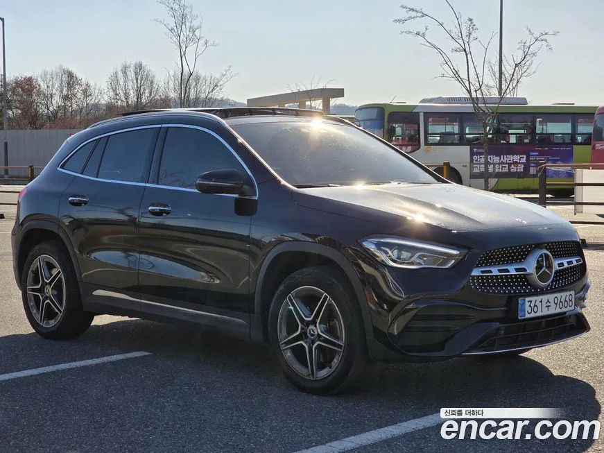 Mercedes-Benz GLA-Class — фото 4