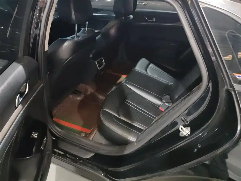 Kia K5 2021 из CN, фото 8