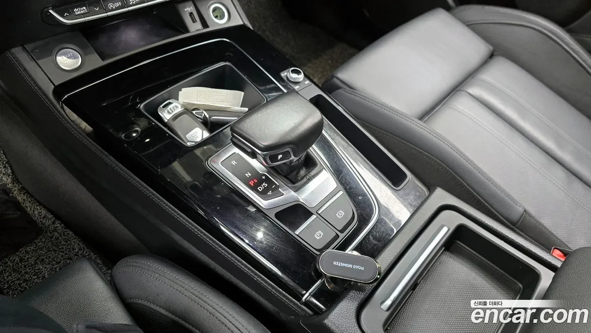 Audi Q5 2022 из KR, фото 9