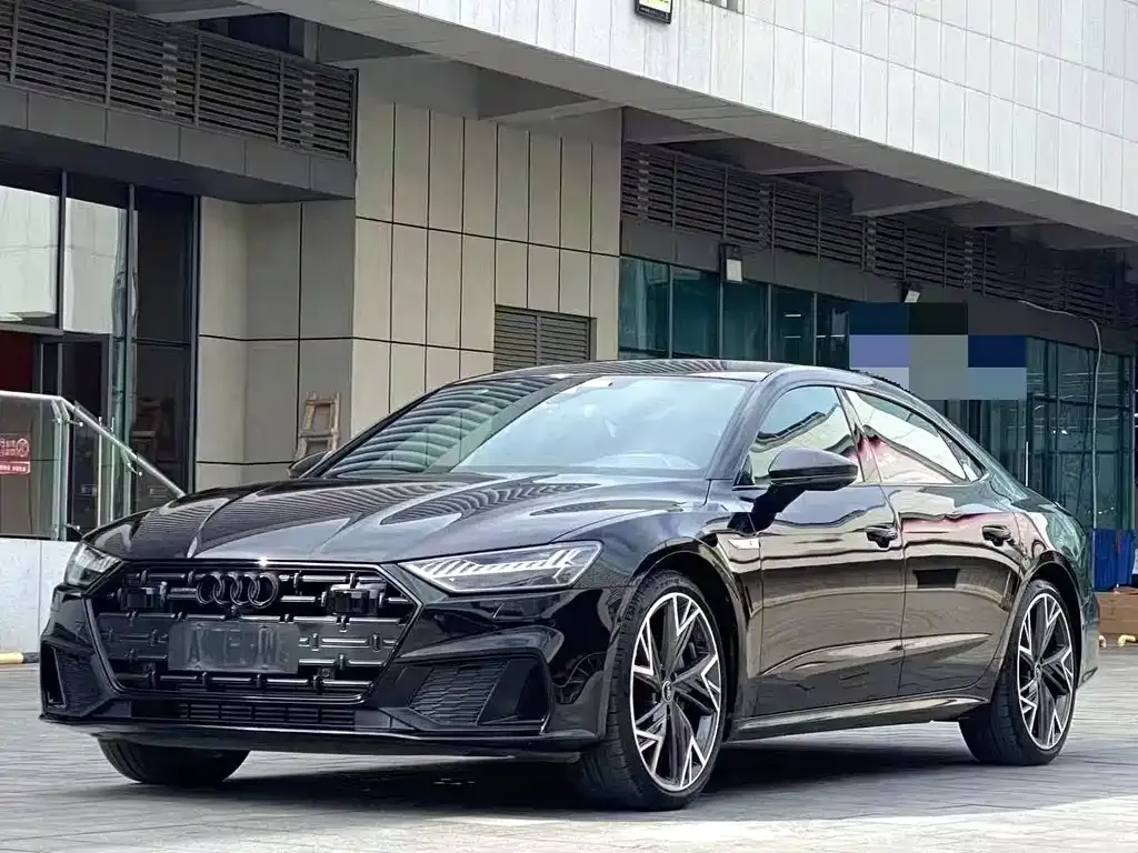 Audi A7L 2023 из CN, фото 1