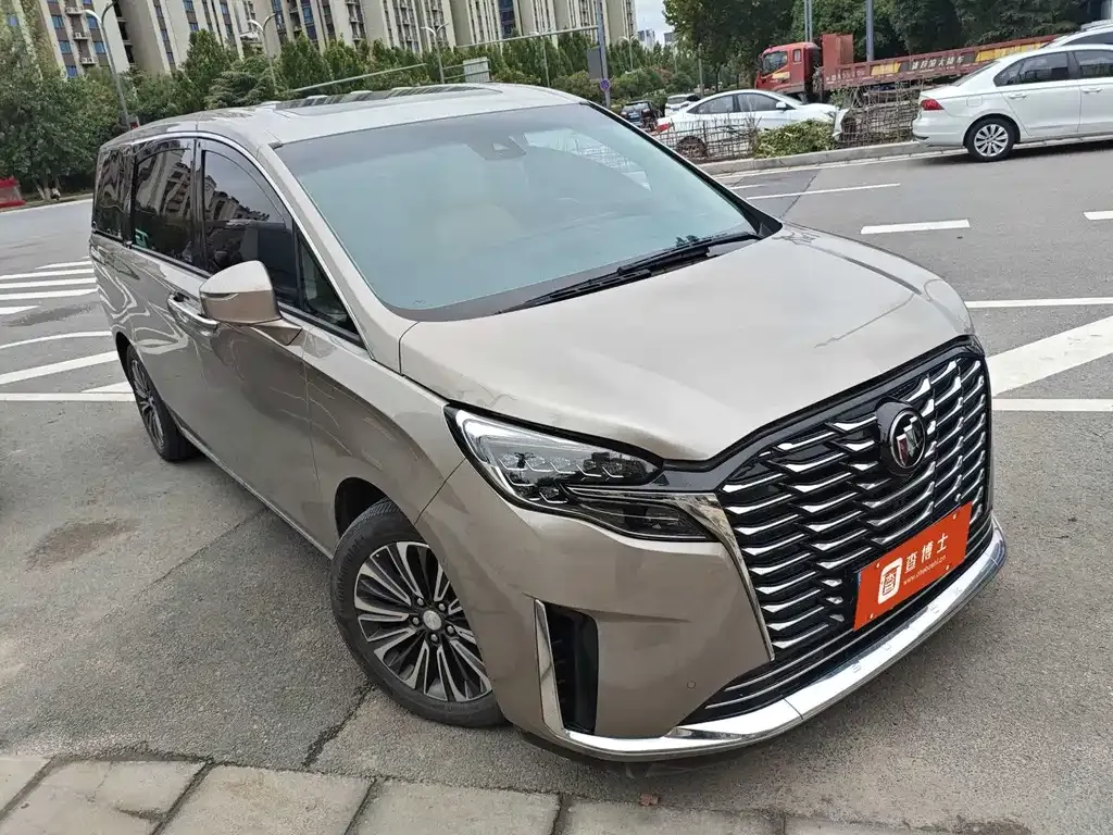 Buick GL8 2023 из CN, фото 1