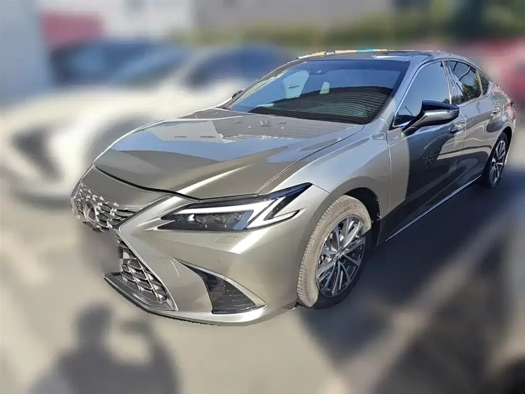 Lexus ES 2025 из CN, фото 1