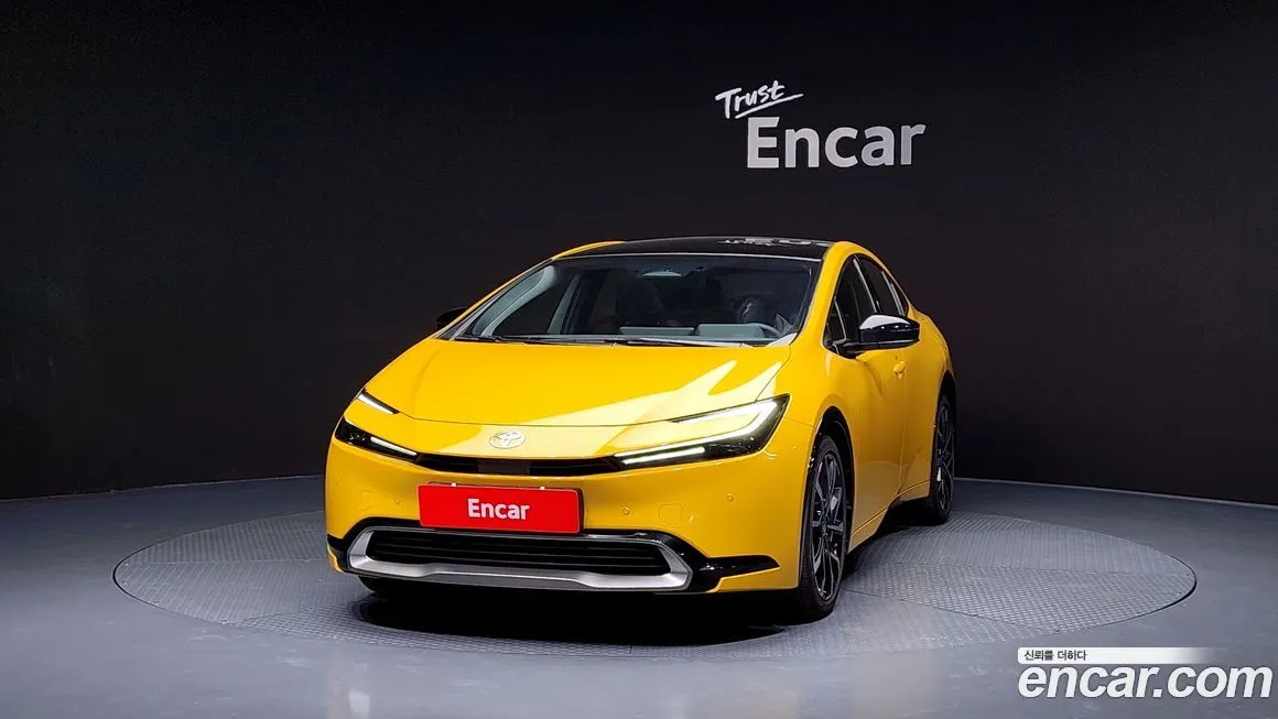 Toyota Prius 2024 из KR, фото 3