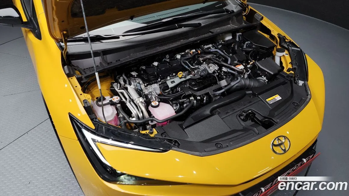 Toyota Prius 2024 из KR, фото 6