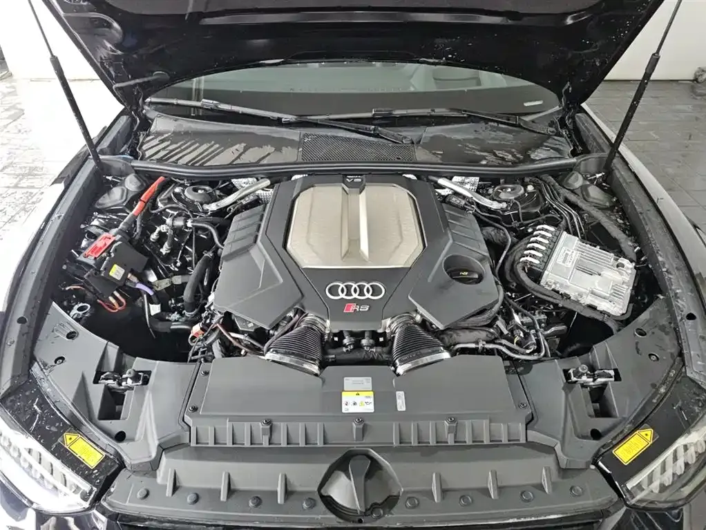 Audi RS 6 — фото 9