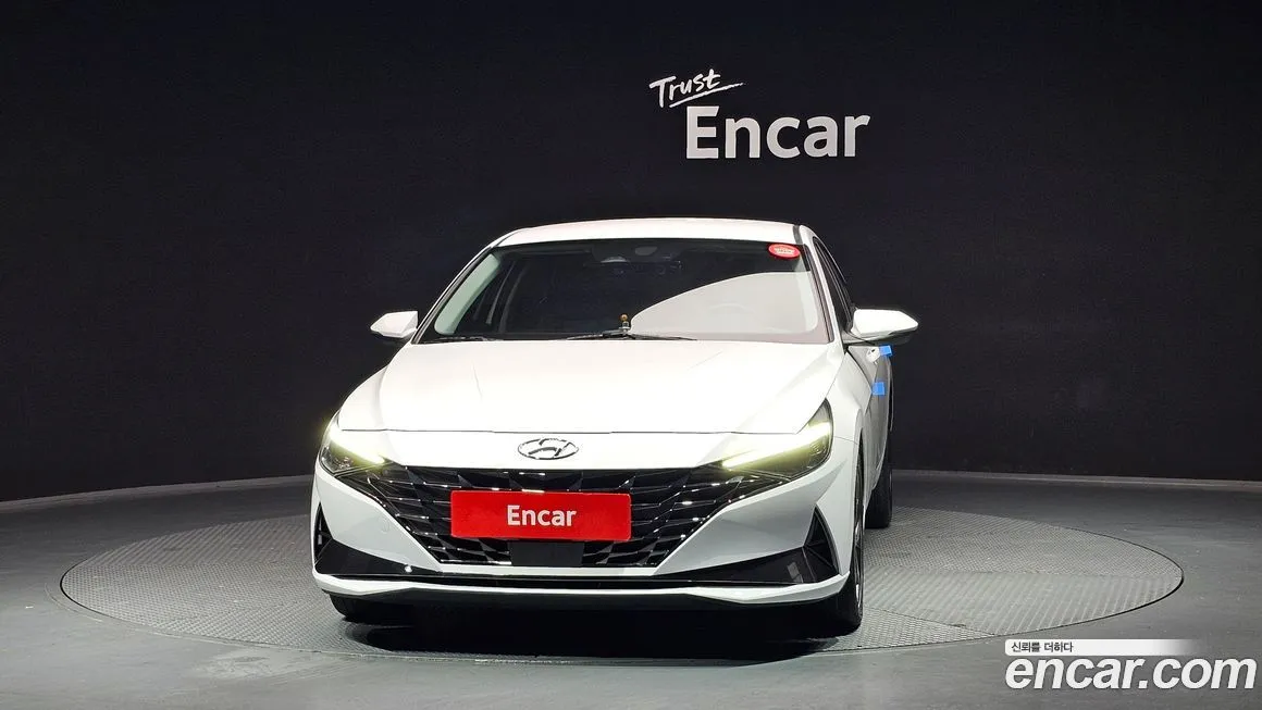 Hyundai AVANTE 2021 из KR, фото 3