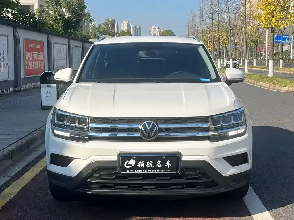 Volkswagen Tharu 2022 из CN, фото 1