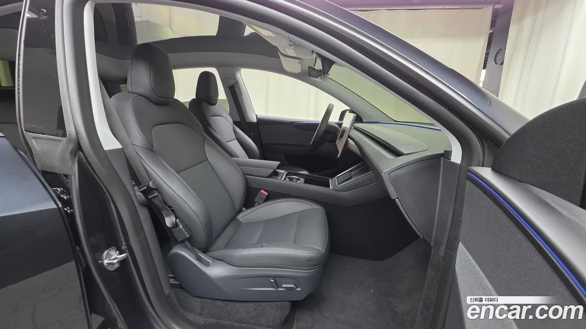 Tesla Model Y 2025 из KR, фото 10