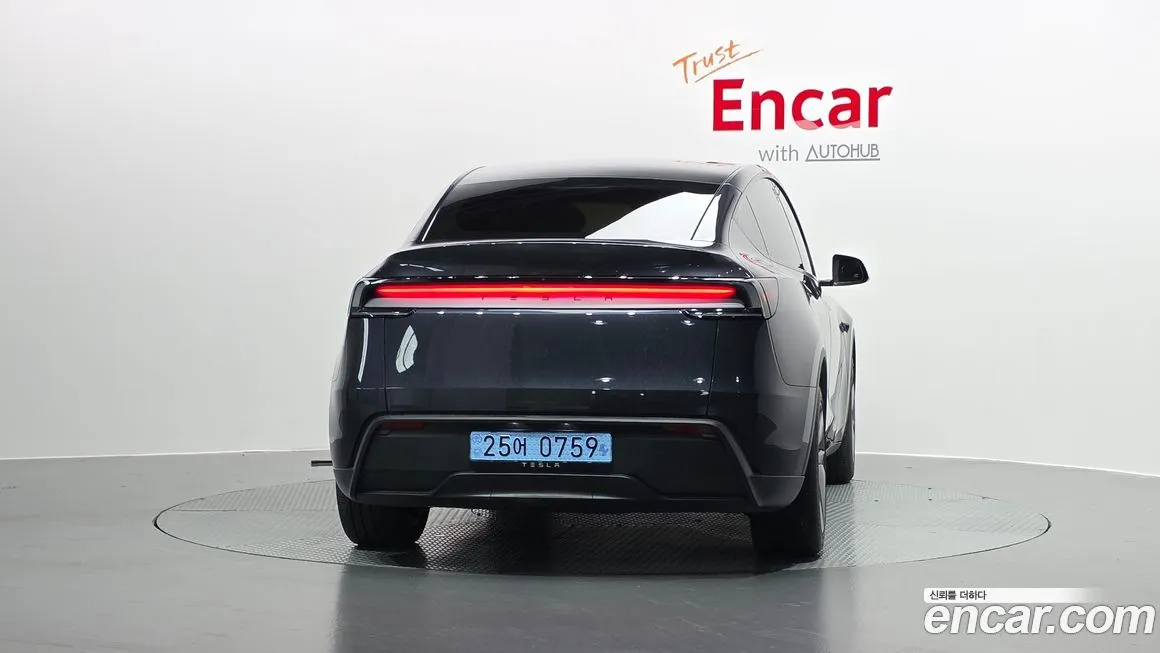 Tesla Model Y 2025 из KR, фото 4