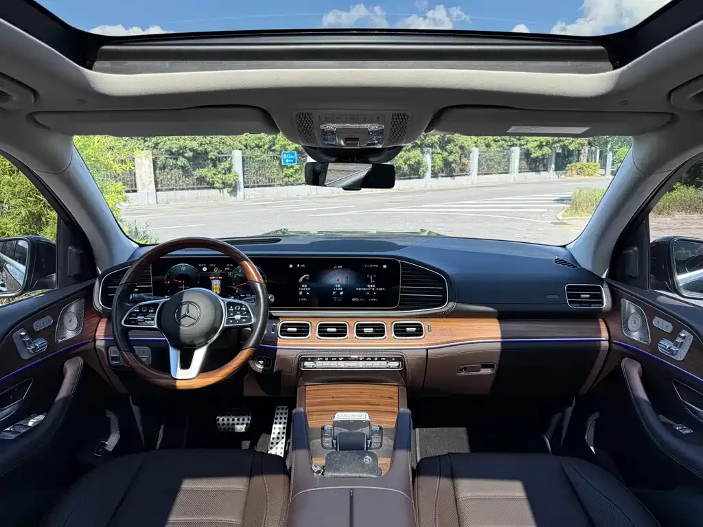 Mercedes-Benz GLS 2023 из CN, фото 10