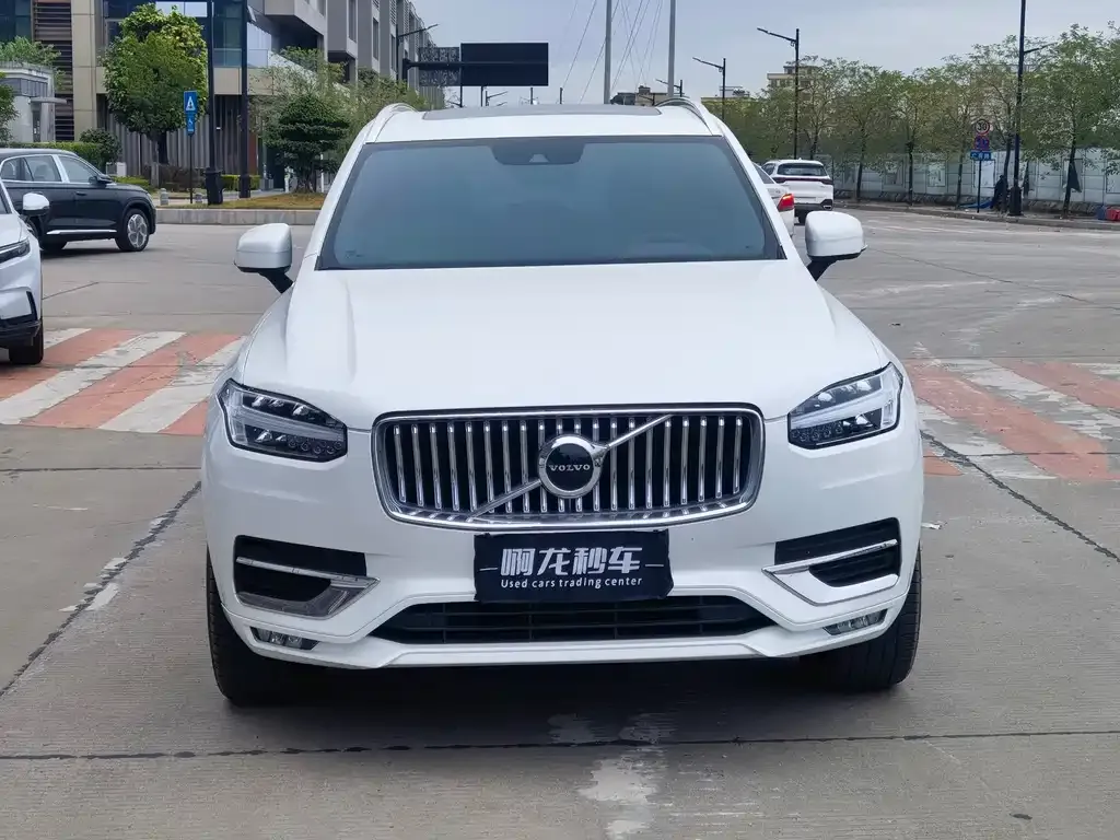 Volvo XC90 2021 из CN, фото 2