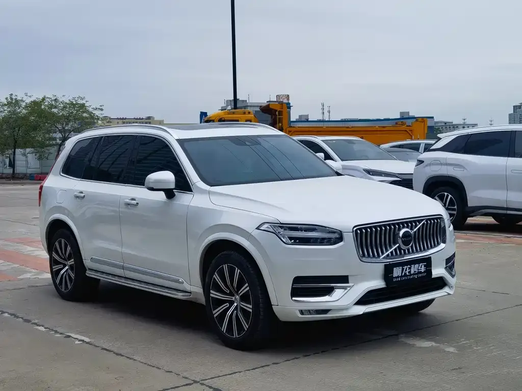 Volvo XC90 2021 из CN, фото 3