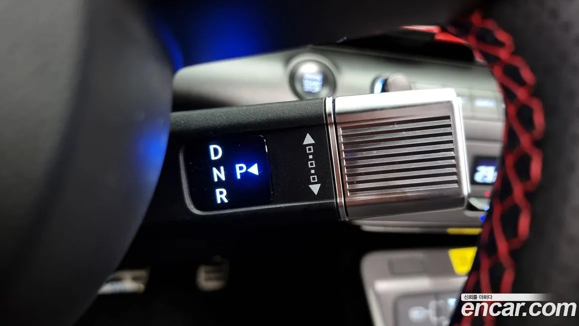 Hyundai Kona — фото 9