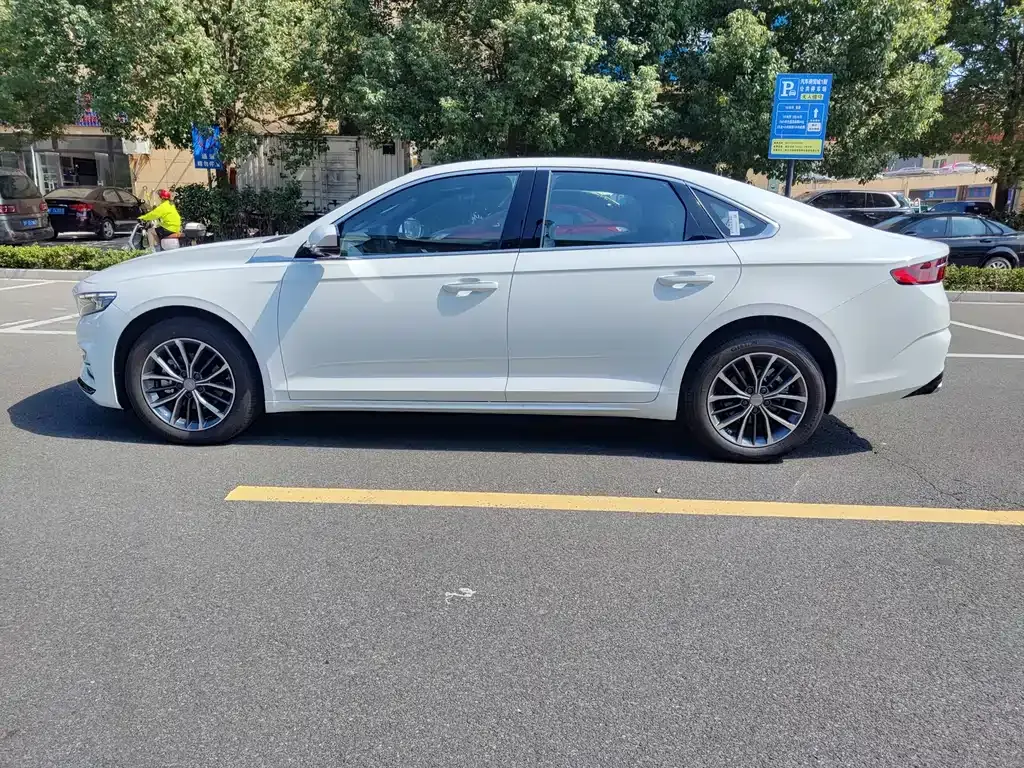 Geely Xingrui 2025 из CN, фото 5