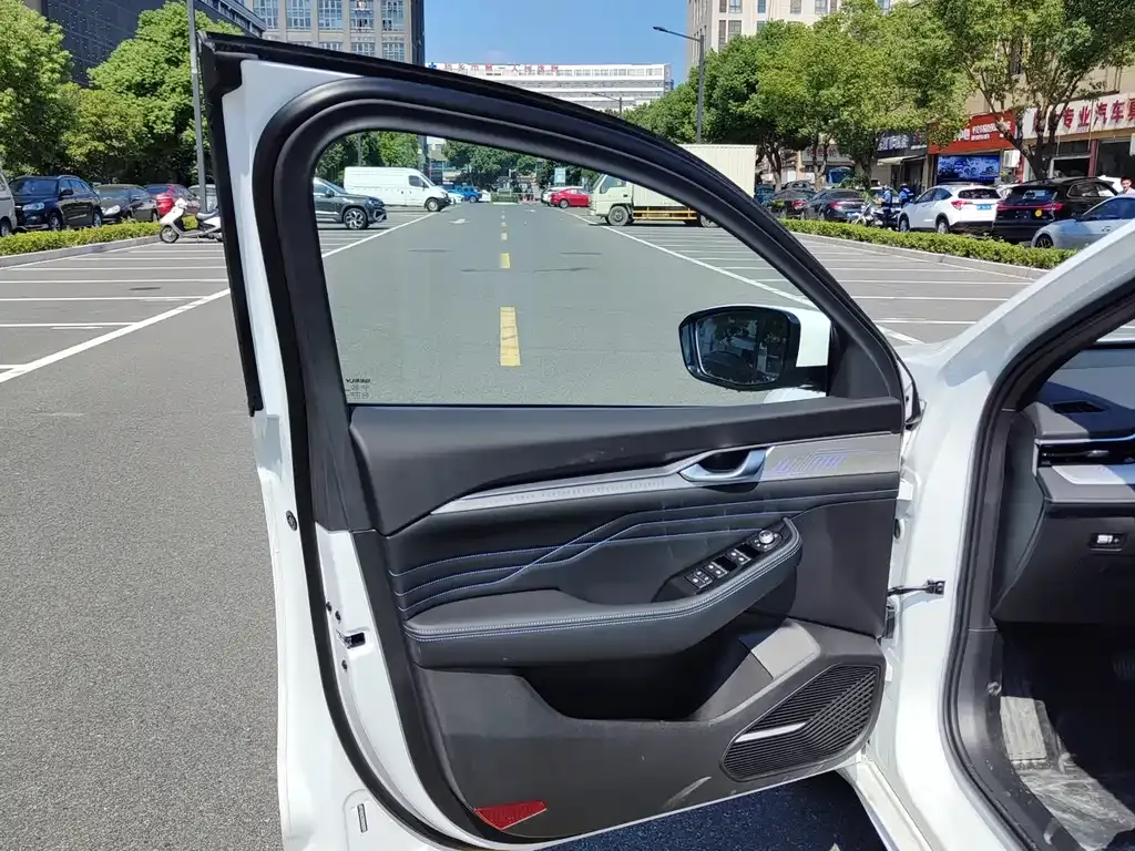 Geely Xingrui 2025 из CN, фото 7