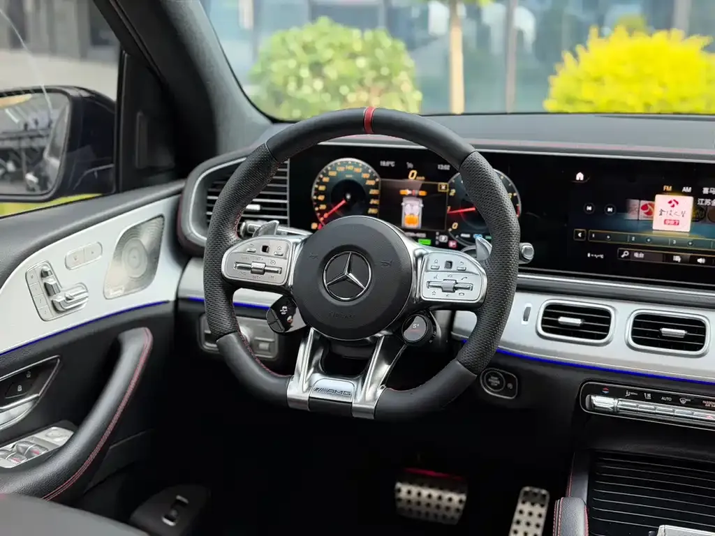 Mercedes-Benz GLE AMG — фото 10
