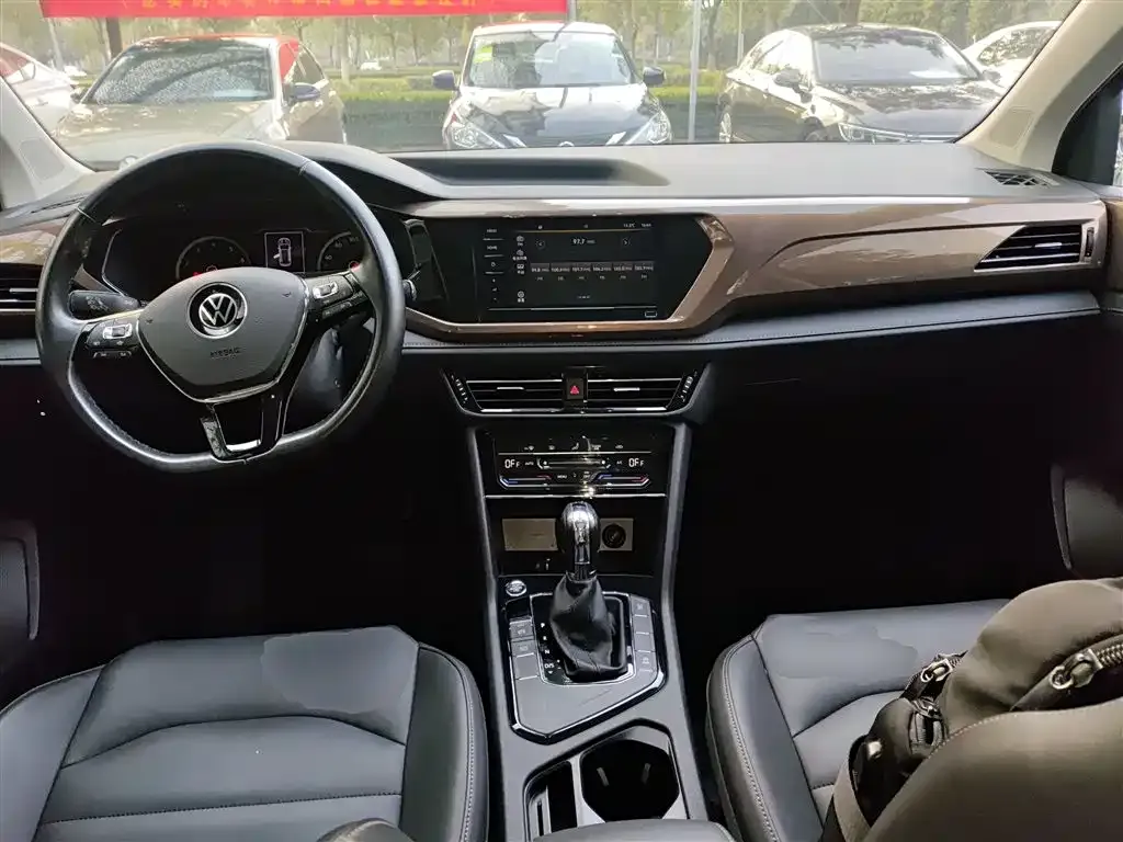 Volkswagen Tharu 2021 из CN, фото 10