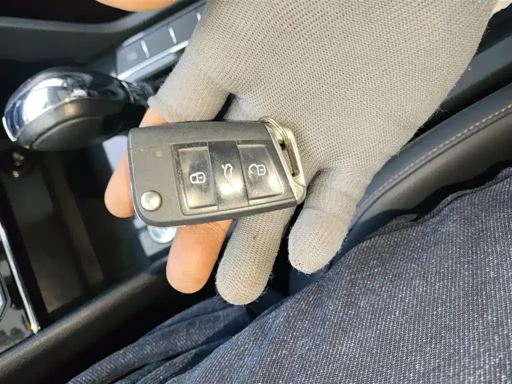 Volkswagen Tharu 2021 из CN, фото 9