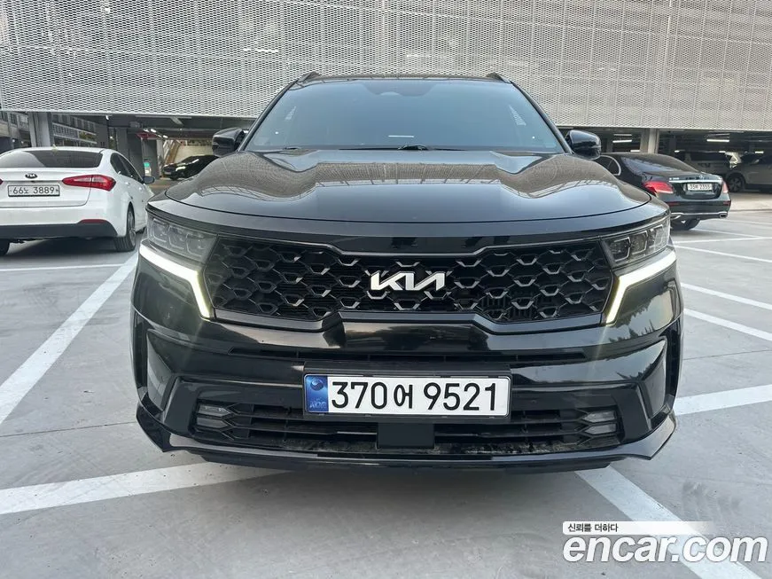 Kia Sorento — фото 3