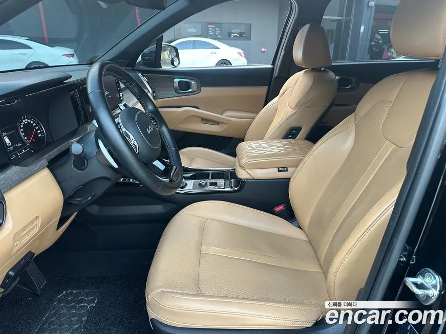Kia Sorento — фото 5