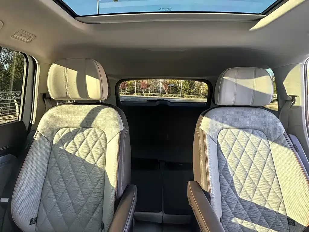 Volkswagen Talagon 2022 из CN, фото 10