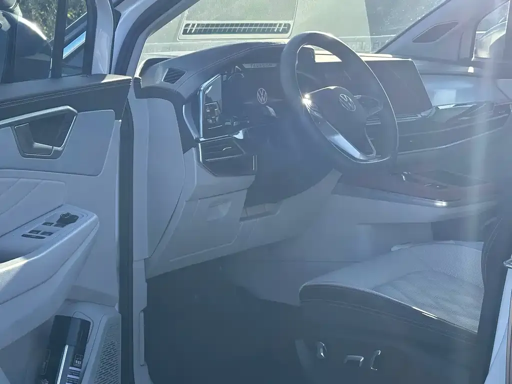 Volkswagen Talagon 2022 из CN, фото 4