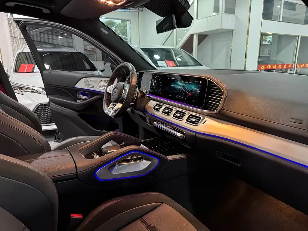 Mercedes-Benz GLE AMG — фото 10