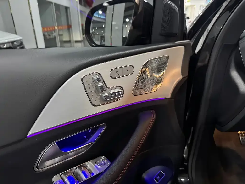 Mercedes-Benz GLE AMG — фото 9