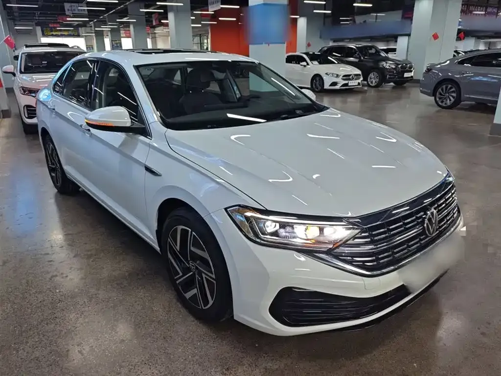 Volkswagen Sagitar 2023 из CN, фото 4