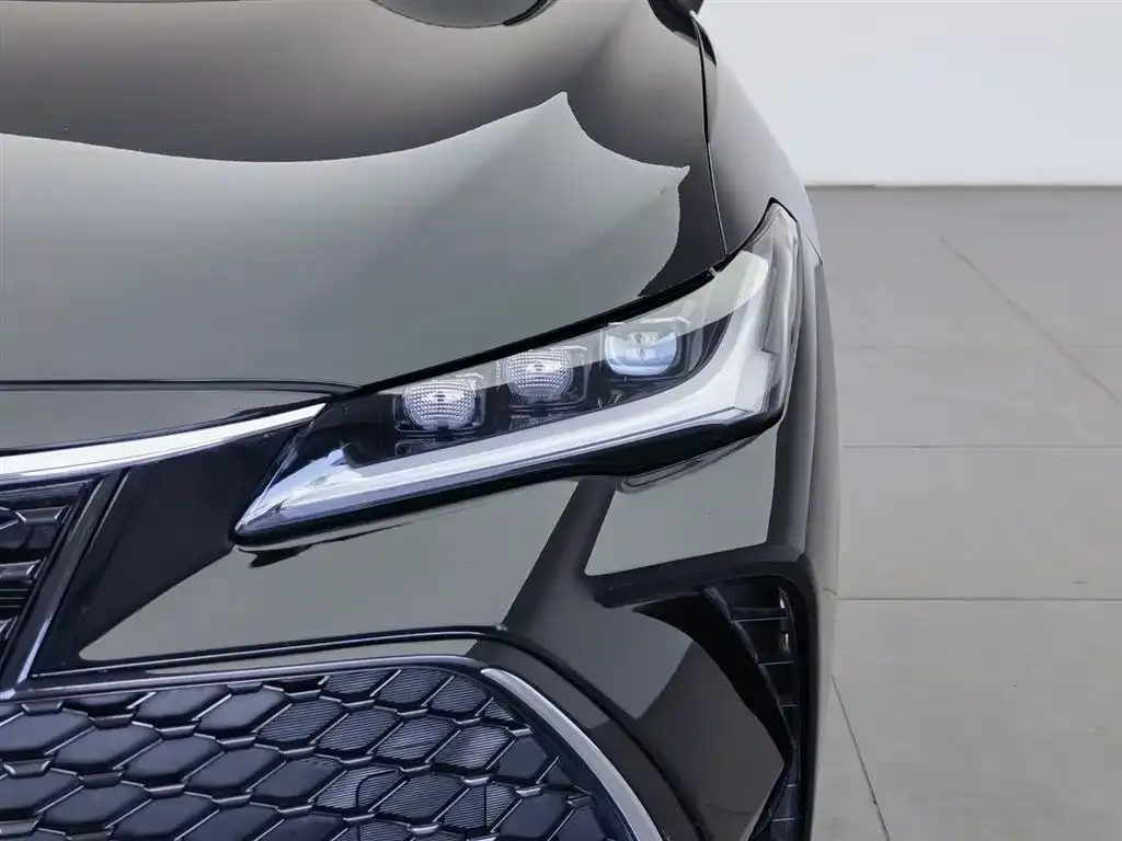 Toyota Avalon 2023 из CN, фото 7