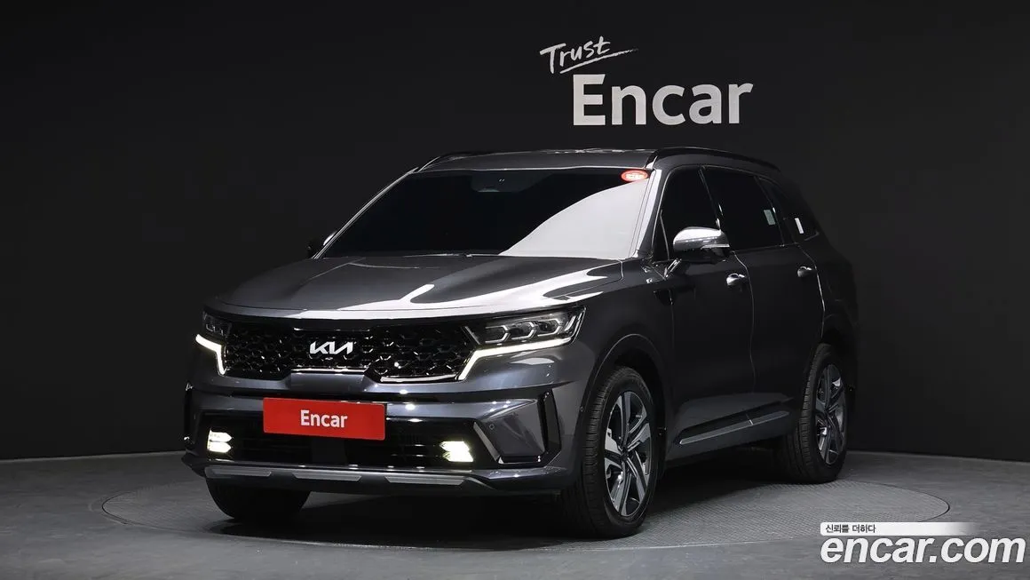 Kia Sorento — фото 1