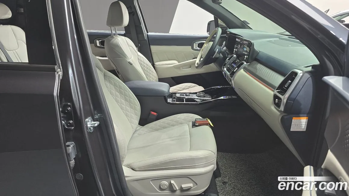 Kia Sorento — фото 10