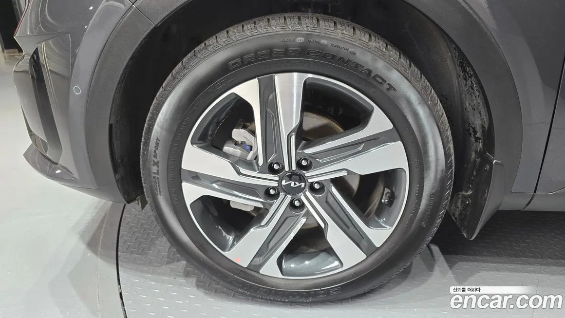 Kia Sorento — фото 5