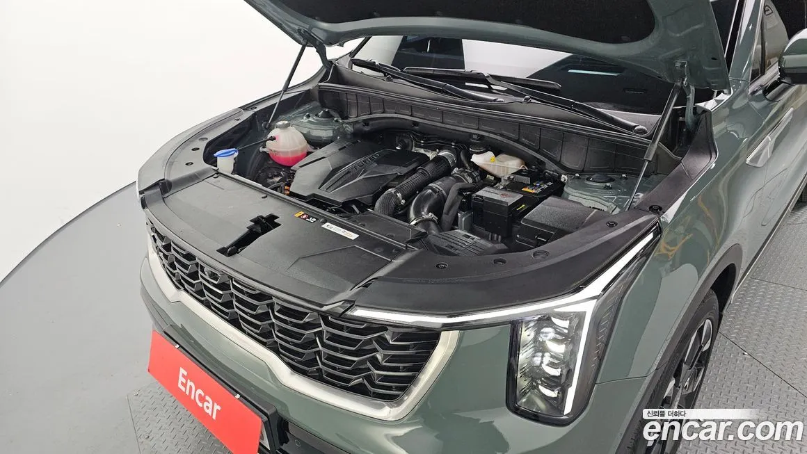 Kia Sorento — фото 6