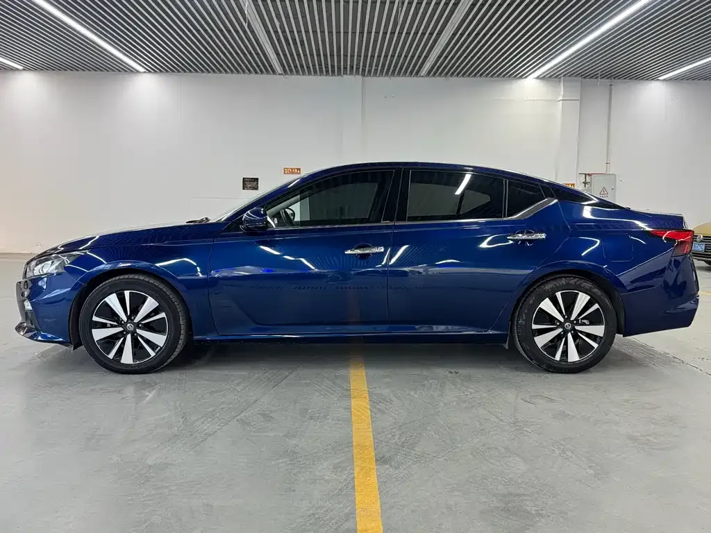 Nissan Teana 2022 из CN, фото 4