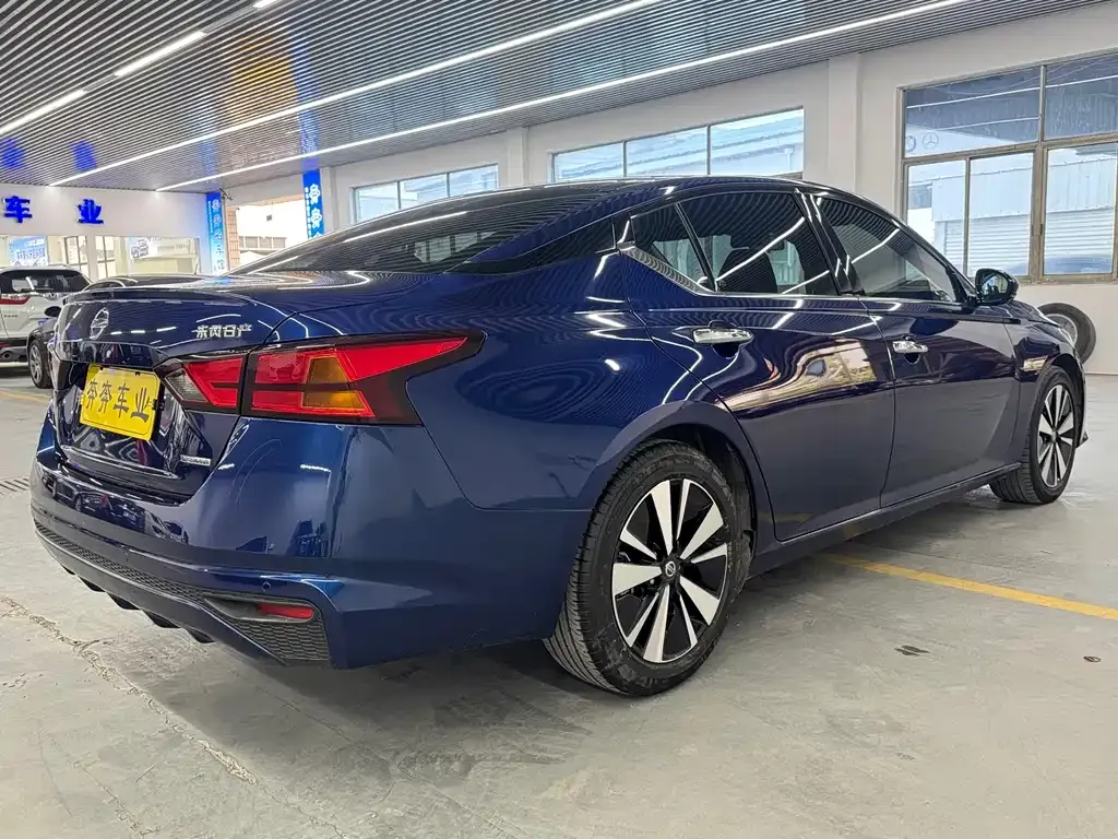 Nissan Teana 2022 из CN, фото 7