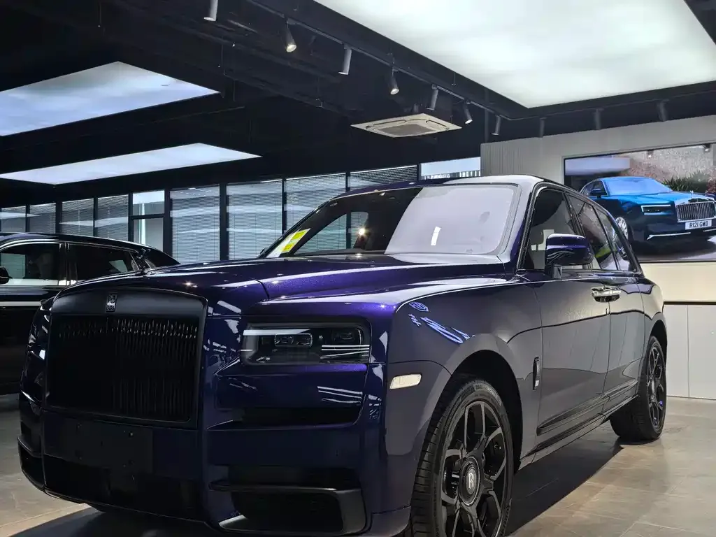 Rolls-Royce Cullinan 2025 из CN, фото 6