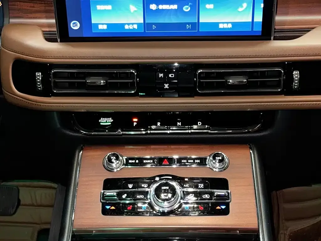 Lincoln Aviator 2022 из CN, фото 10