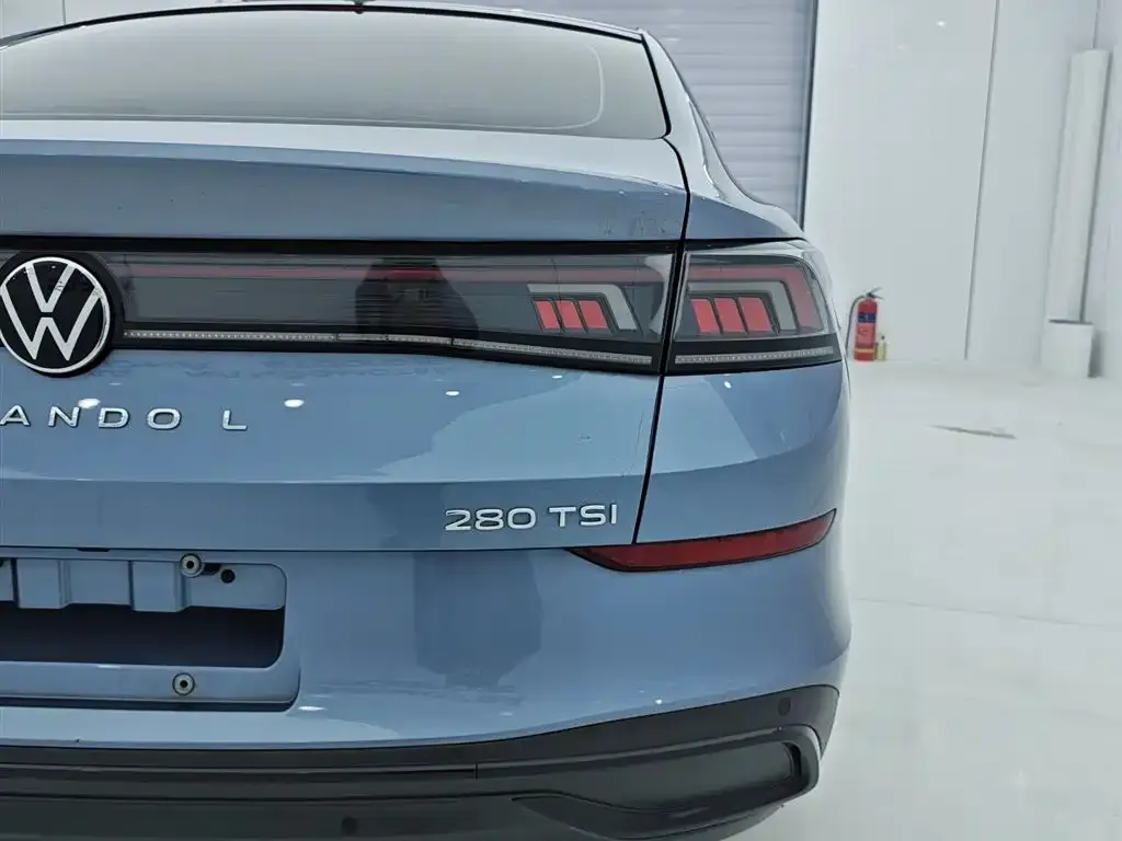 Volkswagen Lamando 2023 из CN, фото 10