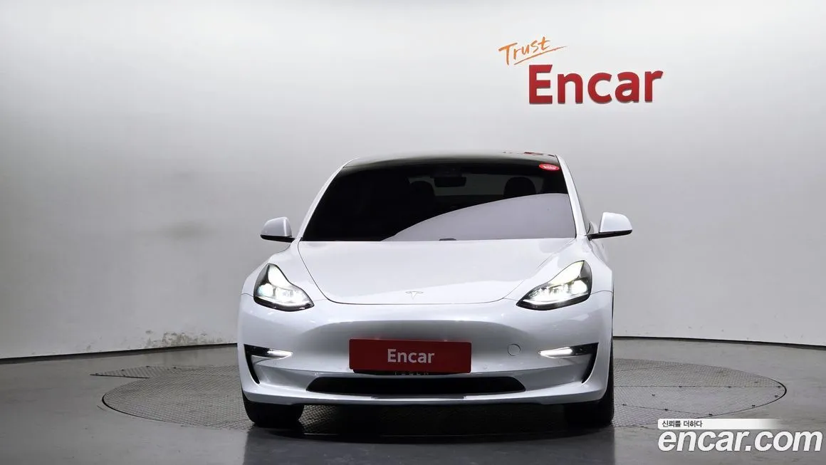 Tesla Model 3 2021 из KR, фото 3