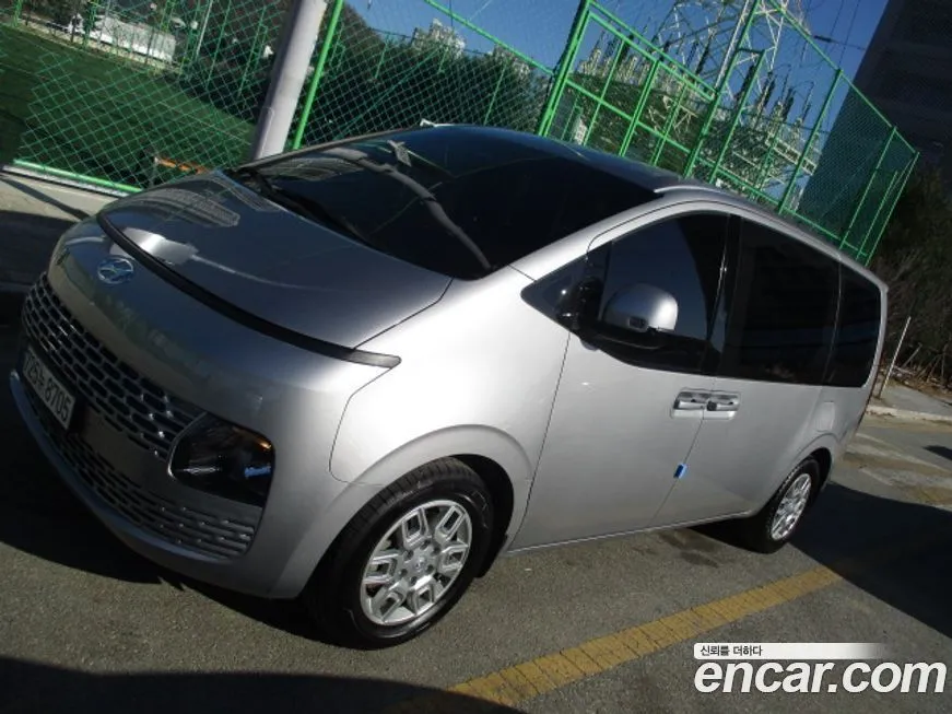 Hyundai Staria — фото 2