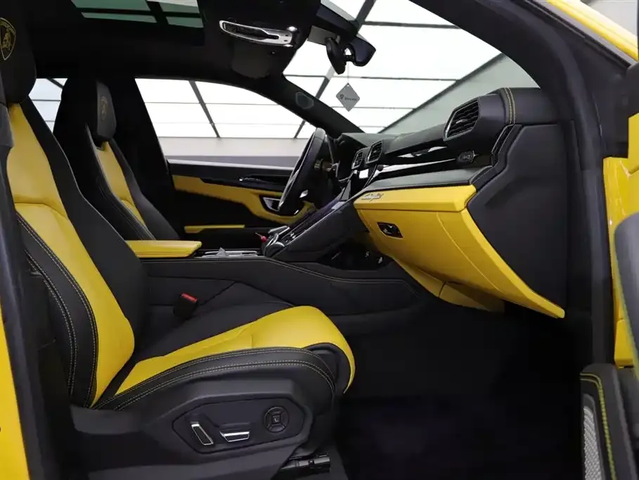 Lamborghini Urus 2021 из CN, фото 6