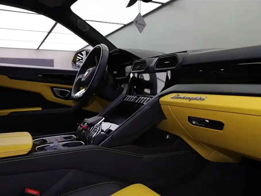 Lamborghini Urus 2021 из CN, фото 7