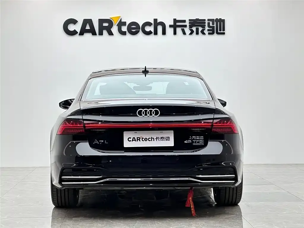 Audi A7L 2024 из CN, фото 4