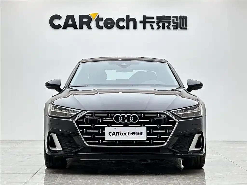 Audi A7L 2024 из CN, фото 7