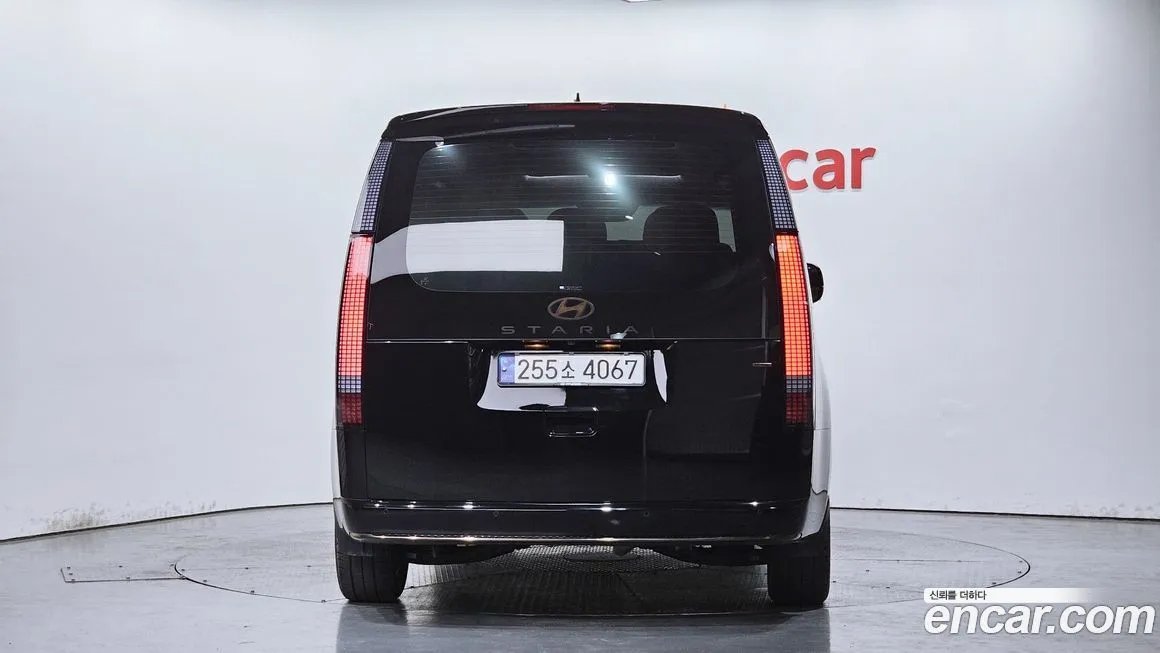Hyundai Staria — фото 4